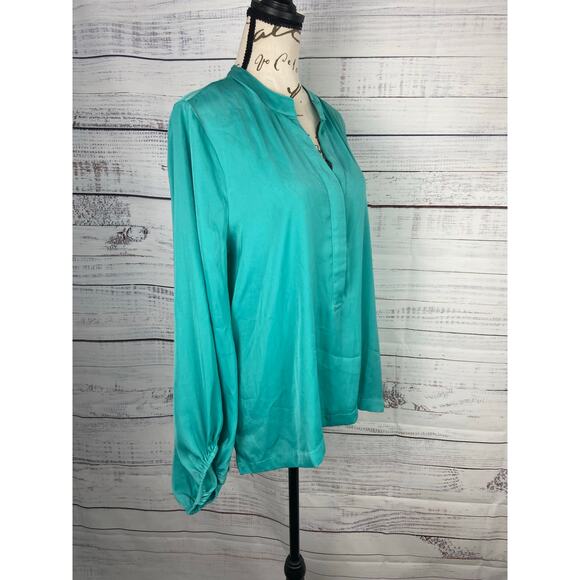 Chicos 1 Blouse Womens M Blue Long Bishop Sleeves Relaxed Fit V Neck Lightweight - Picture 3 of 10